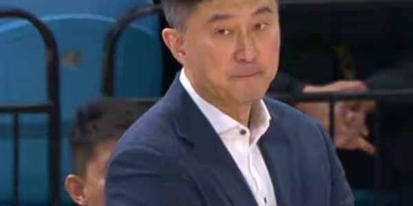 杜锋帅位拉响警报？广东生死战前，老板划出最后底线！|广东男篮|附加赛|陈海涛|比赛|篮板_新浪体育_新浪新闻