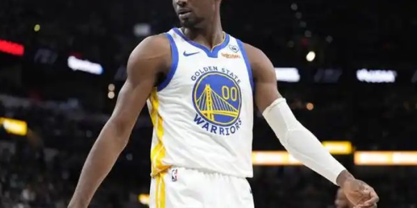 云开体育官网-恭喜勇士！恭喜库里！全明星中锋空降，内外兼修，西部格局变天|斯蒂芬·库里|克里斯塔普斯·波尔津吉斯|库明加|亚特兰大老鹰队|金州勇士队_新浪体育_新浪新闻