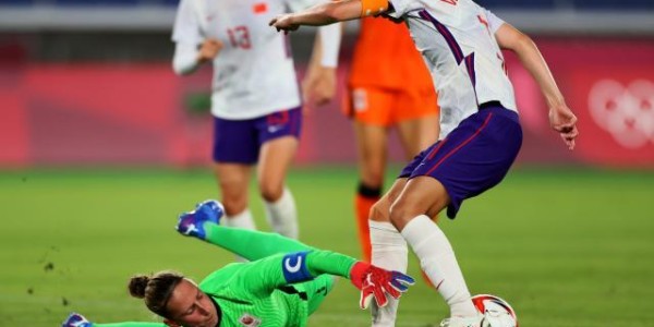 三年竟然变了三个样 “贾学习”让女足学到了什么？