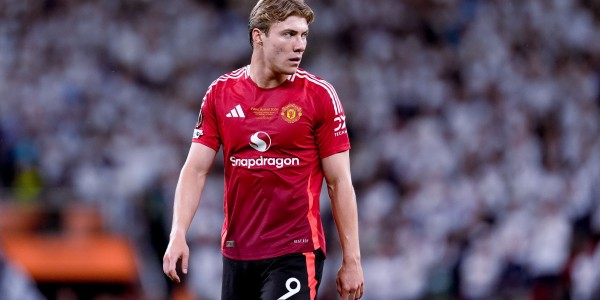 开云体育-霍伊伦成为那不勒斯引援目标的首要人选