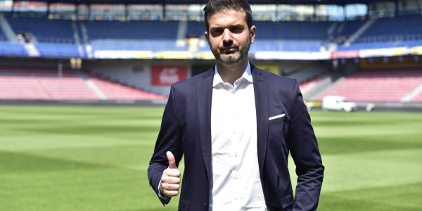 云开体育-前主帅：国米需要在1月引进右路新援，恩里克无法和邓弗里斯相比