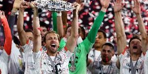 开云体育官网-26球8助攻+联赛冠军！官方：凯恩当选德甲本赛季最佳球员