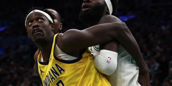 开云体育官网-15分大胜东部垫底队！布朗连续爆发，西亚卡姆32+10独木难支