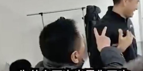 【夜读】科学养滕，豪华大巴