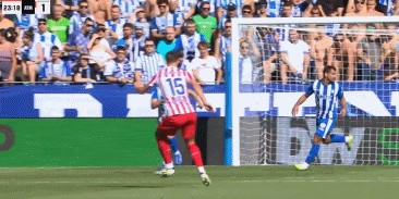 半场：马竞1-1阿拉维斯，朱利亚诺-西蒙尼破门，瑟洛特送点